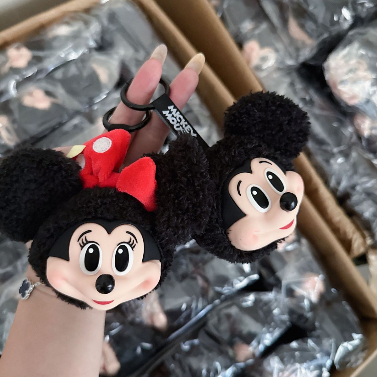 Gantungan Kunci Boneka Mickey  - Soft Plush Doll ulasan dan harga
